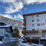公寓 Views And Location In Leukerbad! *
